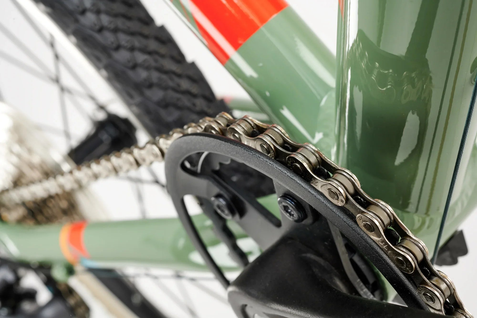 Academy Grade 4 8-Speed